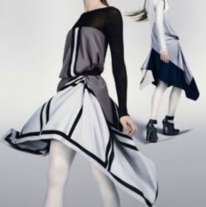 BCBG Fall 2010 Runway twisted drape strapless dres